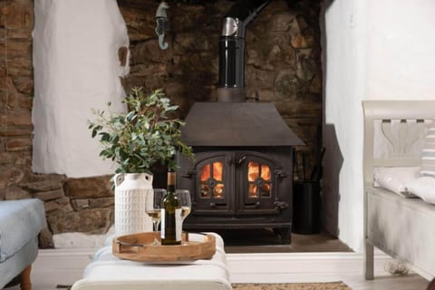 Roseneath, St Agnes. Ground floor: Snug with cosy wood burning stove