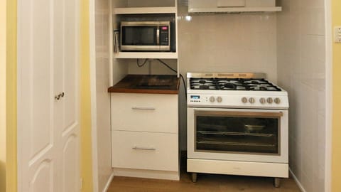 Microwave, oven, stovetop