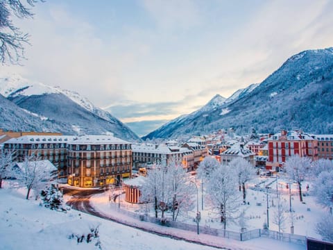 Snow and ski sports