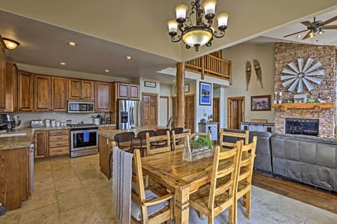 Living Room | Dining Area