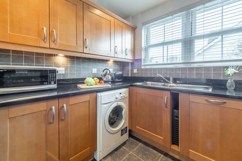 Porthia, Lelant. Ground floor: Fully integrated kitchen