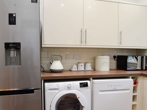 Kitchen | Rhona’s Cottage, Abergavenny