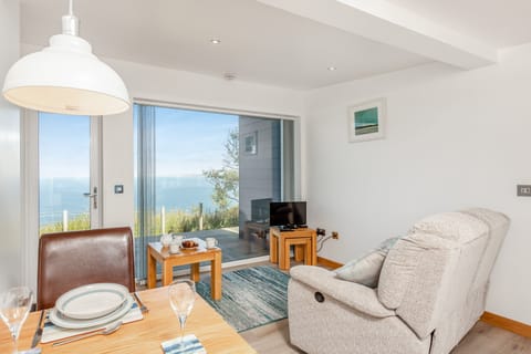 Living area | The Bay, Storr Lochs, near Portree