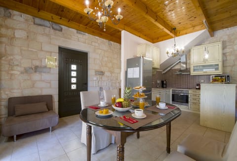 Kitchen with dinning table. Fully equipped!