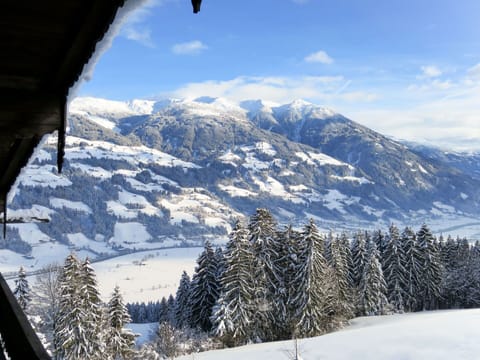 Snow, Mountain, Mountainous Landforms, Winter, Mountain Range, Sky, Alps, Hill Station, Massif, Wilderness
