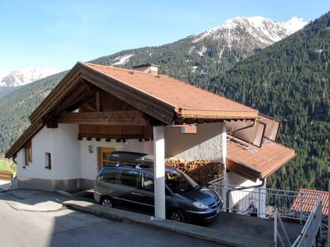 Property, Roof, Mountain Range, Mountain, Building, House, Alps, Hill Station, Real Estate, Architecture