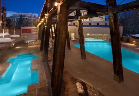 Indoor pool, outdoor pool