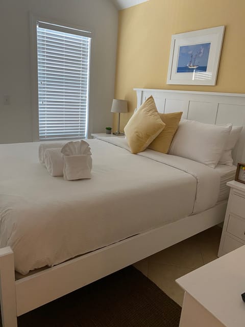 In-room safe, iron/ironing board, free WiFi, bed sheets