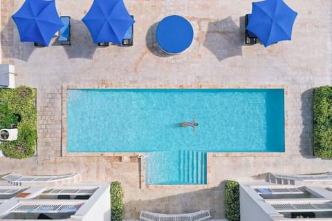 Pool | Outdoor pool, a rooftop pool