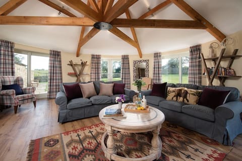 The Gingan - sitting room area