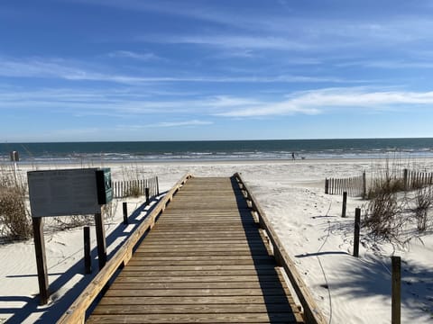 Beach nearby, sun loungers, beach towels