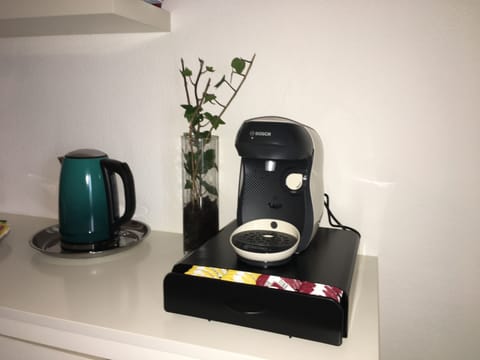 Fridge, microwave, coffee/tea maker, electric kettle