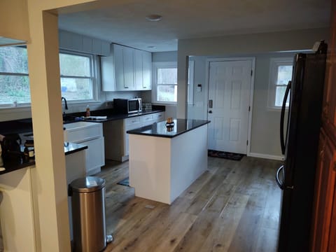 Kitchen; full appliances, and a Keurig;)