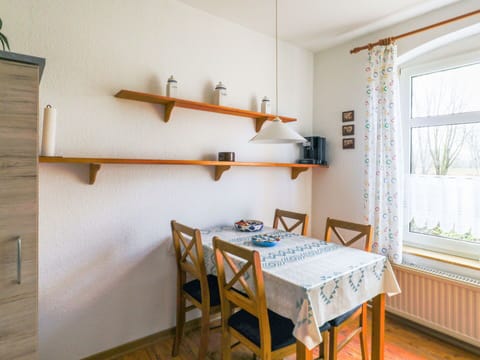 Table, Furniture, Property, Window, Wood, Chair, Interior Design, Shelving, Floor, Building