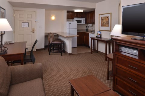 Welcome to your comfortable 1 Bedroom unit in Indianapolis.