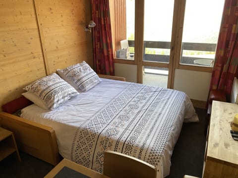 Fold down King sized sofa bed in lounge