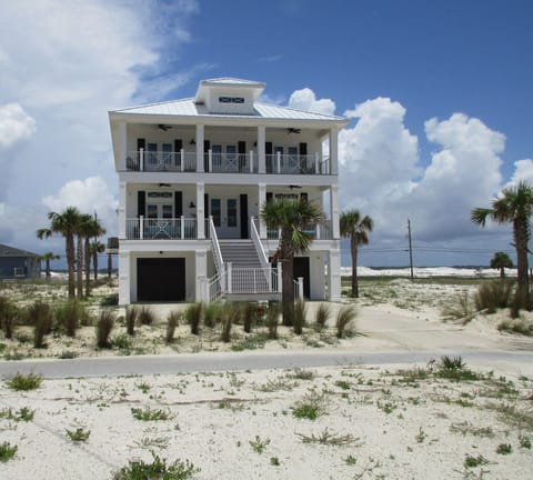 Front of our Beach House "Vitamin Sea".