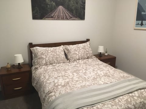 Bedroom 2 with queen bed