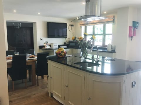 Kitchen/diner | Abercyros Cottage, Llangammarch Wells, near Builth Wells