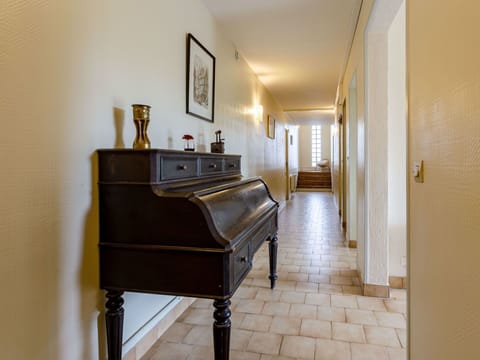 Sky, Plant, Furniture, Plant Community, Table, Natural Landscape, Chair, Land Lot, Outdoor Furniture, Tree