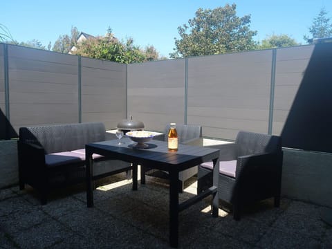 Sky, Furniture, Property, Table, Tree, Tableware, Shade, Wood, Outdoor Furniture, Outdoor Table