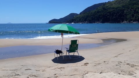 Beach nearby, sun loungers