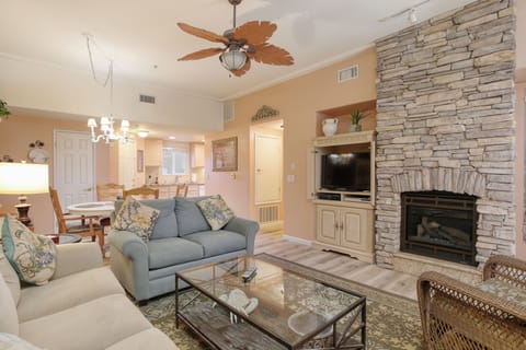 2 Bedroom Vacation Rental With Views in Pismo Beach