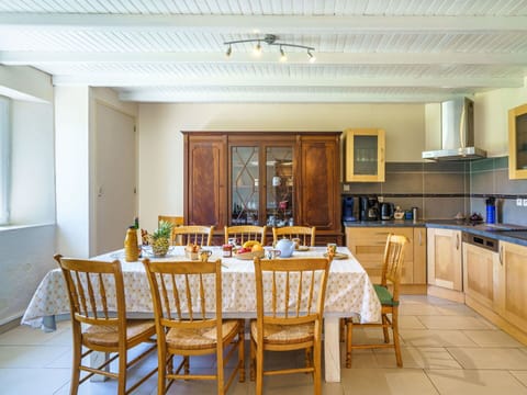 Table, Furniture, Property, Chair, Cabinetry, Countertop, Wood, Lighting, Interior Design, Floor