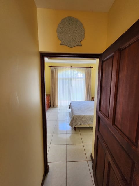 3 bedrooms, in-room safe, iron/ironing board, free WiFi