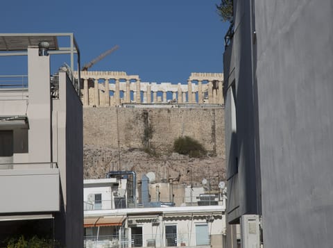 Bedroom No1 with Acropolis View and Balcony