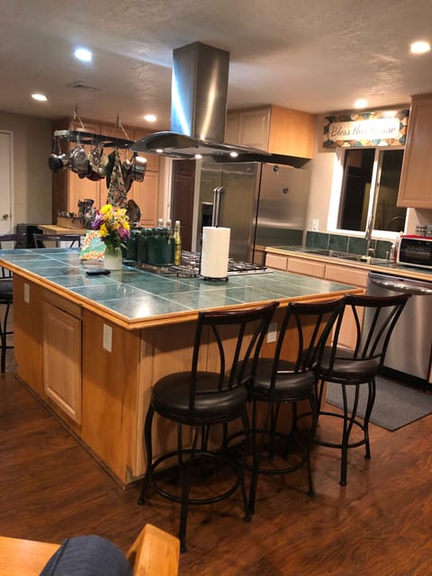 Spacious kitchen island with seating for 10 