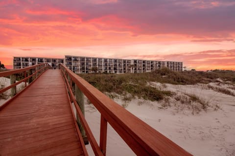 Beach/ocean view