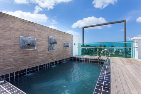 3BR Seaview Penthouse private pool (502)