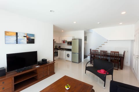 3BR Seaview Penthouse private pool (502)