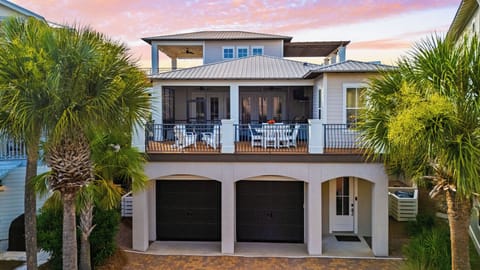 Welcome to Totally Beachin!