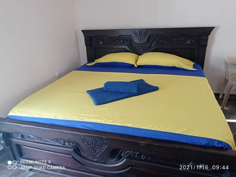 1 bedroom, WiFi, bed sheets