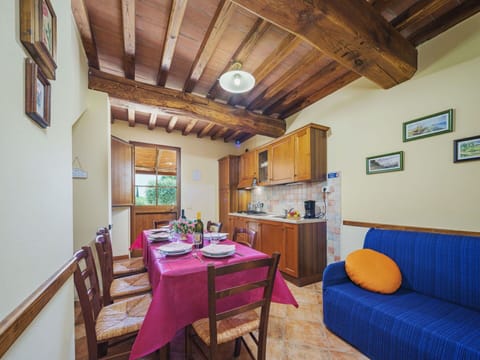 Table, Sky, Property, Furniture, Plant, Chair, Azure, Shade, Interior Design, Architecture