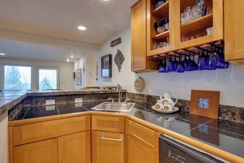 Kitchen | Portable Stovetop | Mini-Fridge | Drip Coffee Maker