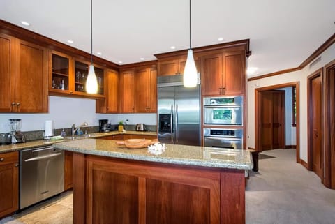 Spacious gourmet kitchen. Fully stocked with utensils and appliances.