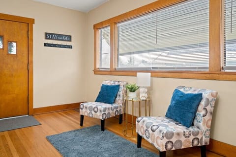 Extra seating just off the family room