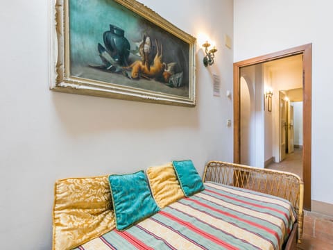 Picture Frame, Property, Furniture, Azure, Comfort, Wood, Pillow, Interior Design, Paint, Flooring