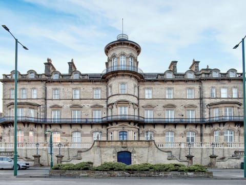 Stunning exterior | The Grand Terrace, Saltburn-by-the-Sea