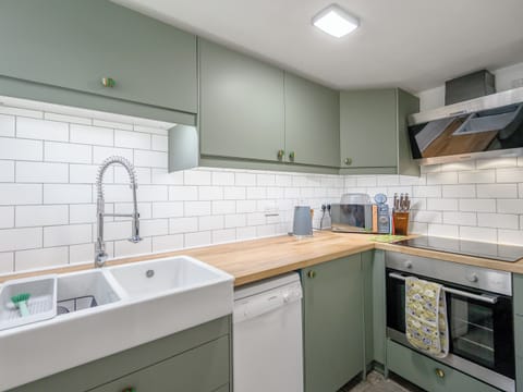 Kitchen | Holly Cottage, Kettlewell