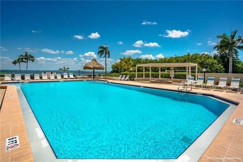 Pool | Outdoor pool, a heated pool