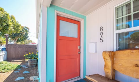 Welcome to 895 Monterey