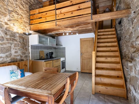 Table, Wood, Interior Design, Wood Stain, Flooring, Floor, Hardwood, Beam, Plank, Cottage