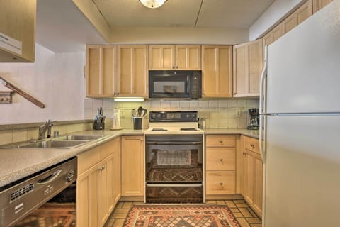 Kitchen | Cooking Basics | Drip Coffee Maker