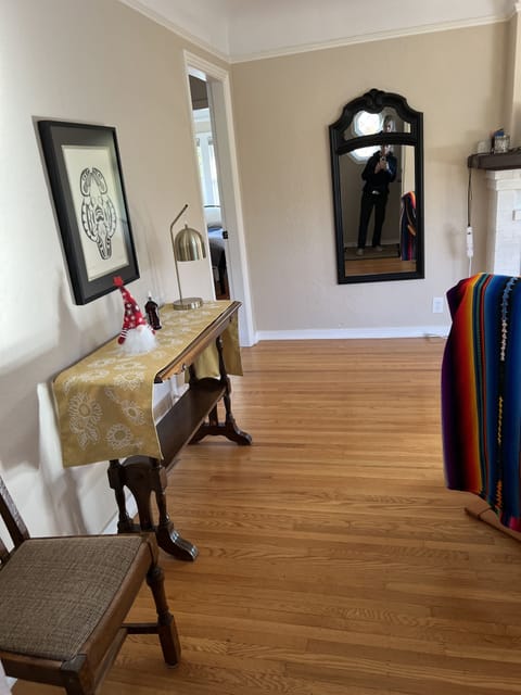 Front entrance has BC First Nation’s art greeting your arrival. 