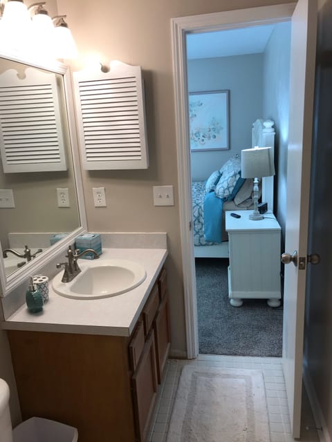 Combined shower/tub, hair dryer, towels, soap