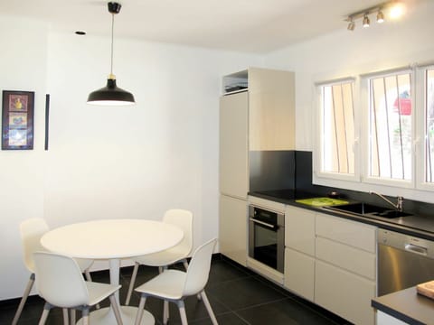 Room, Property, Furniture, Interior Design, Building, Kitchen, Yellow, Floor, House, Table